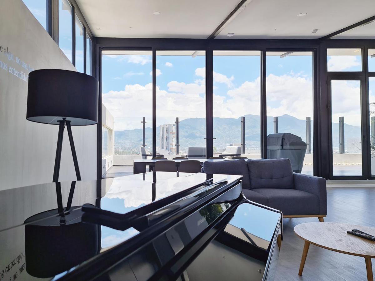 Bee Suites San Jose - Escalante Bagian luar foto