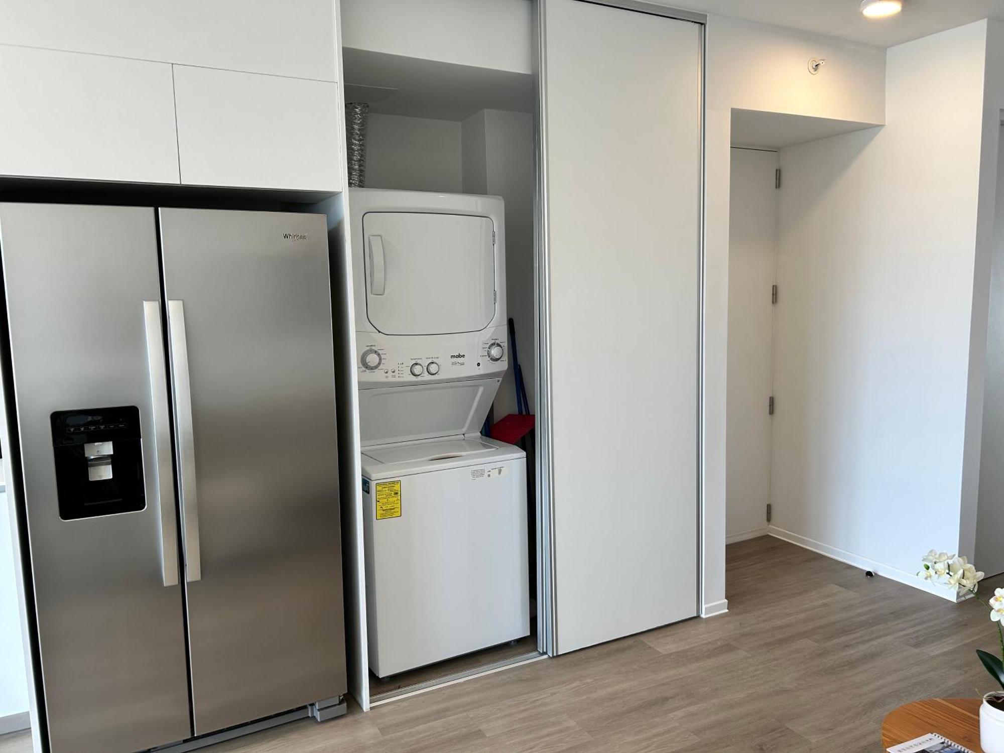 Bee Suites San Jose - Escalante Bagian luar foto