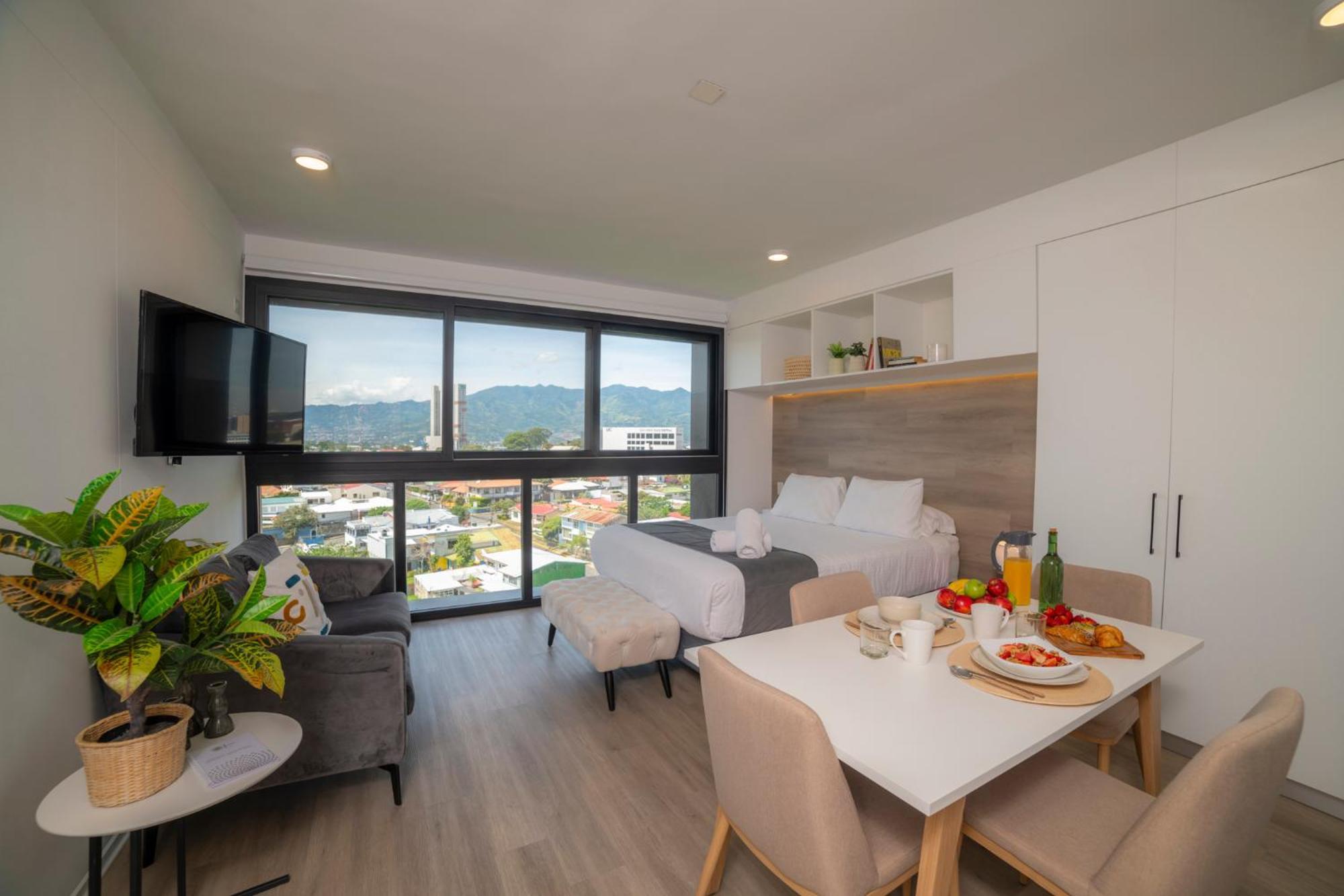 Bee Suites San Jose - Escalante Bagian luar foto