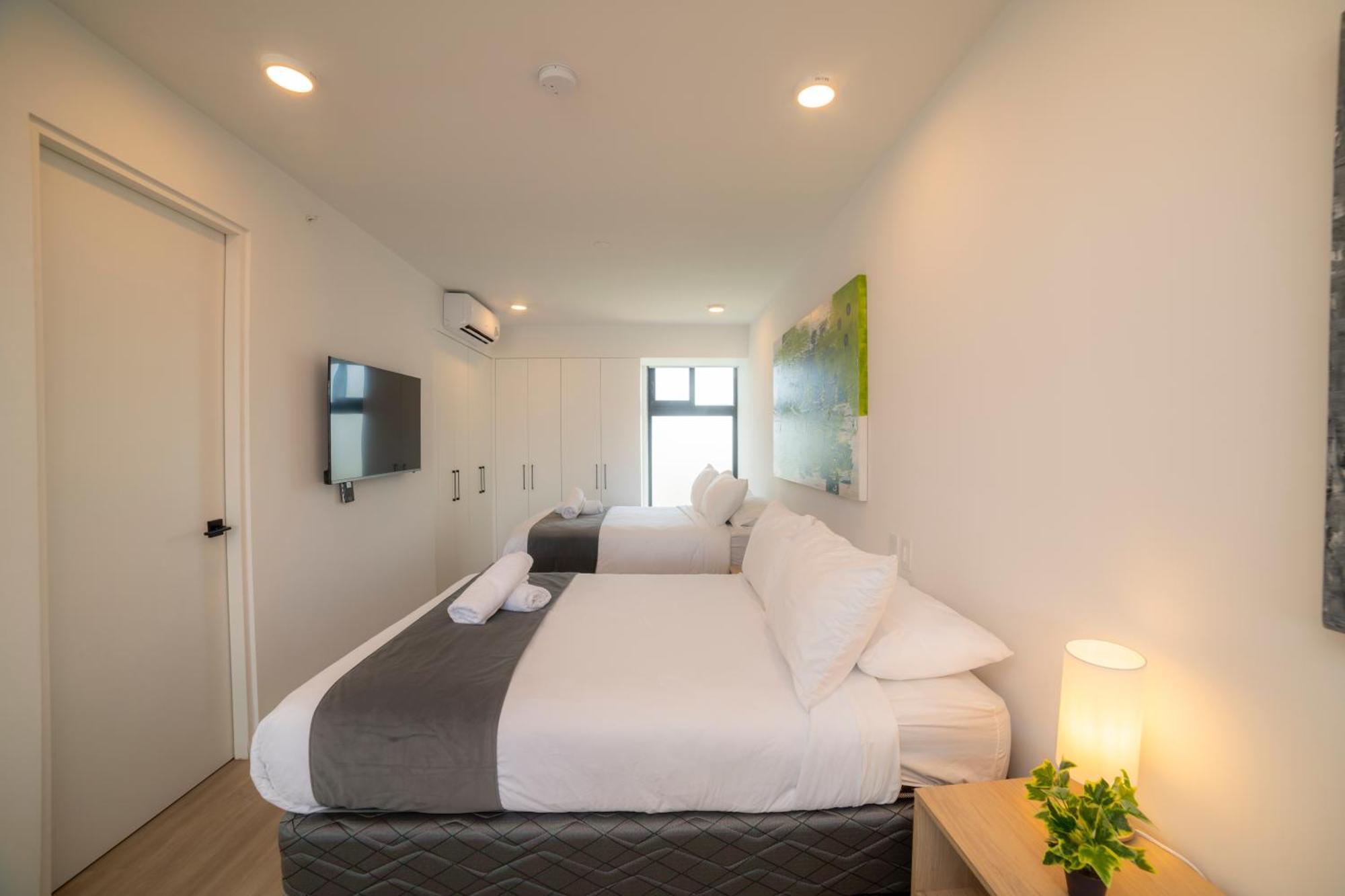 Bee Suites San Jose - Escalante Bagian luar foto